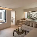 Senia Hotel