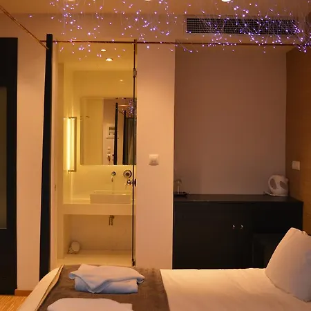 Senia Hotel 4*