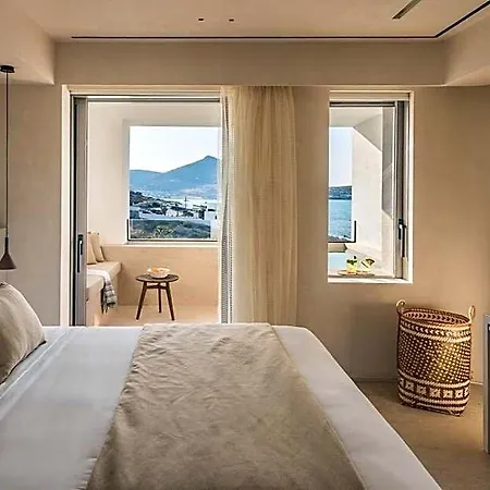 Senia Hotel Nausa