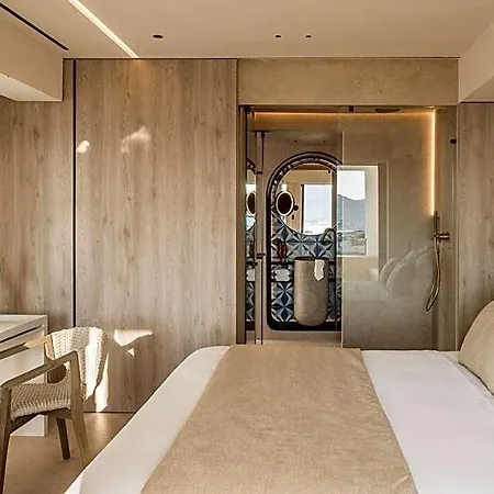 Senia Hotel Nausa