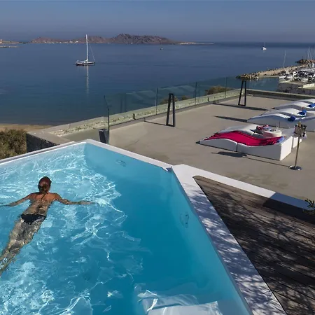 ホテル Senia ナウサ