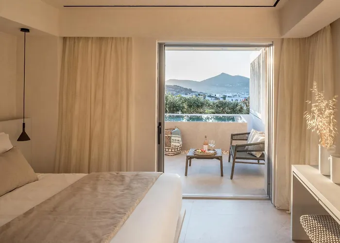 Senia 4* Naousa (Paros)
